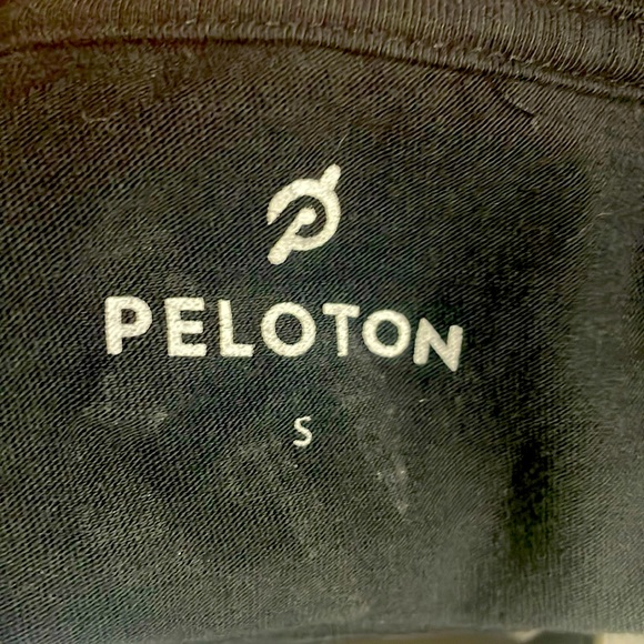 Peloton black logo spell out t shirt Size Small - Picture 3 of 3